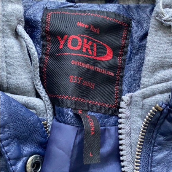 Leather jacket - Picture 2 of 3